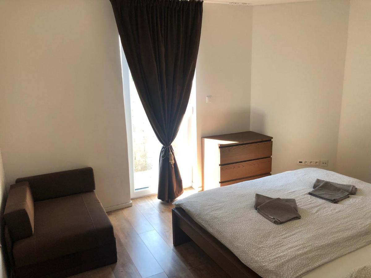 Apartman V Centre Michaloviec Михаловце Экстерьер фото